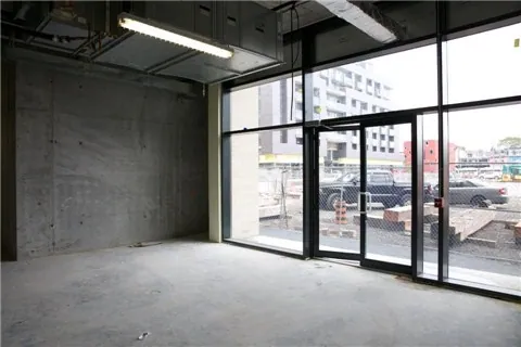 Edge Condos Retail, 1,722 SF, Fort York, Toronto (photo 1 of 5)