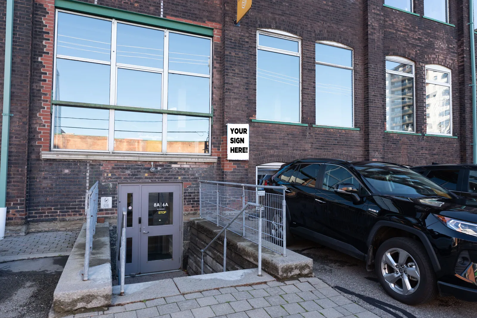 Light Factory, Unit 5A, Liberty Village, Toronto (photo 1 of 8)